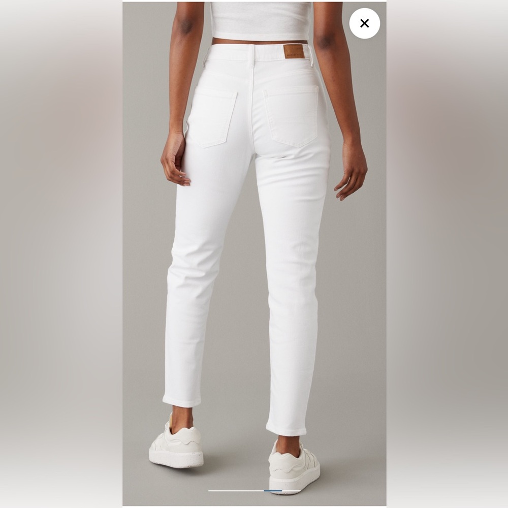 American Eagle | White mom jeans with crossover button fly